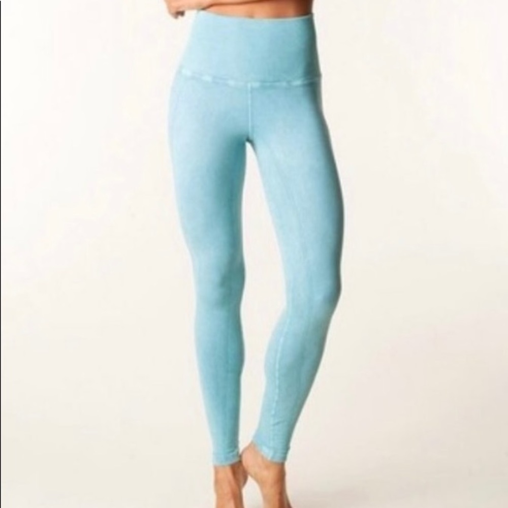 Avocado Air leggings